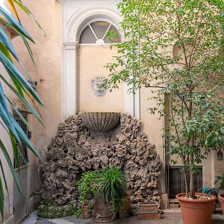 Homehouse Serpenti - Colosseum - Rione Monti Рим Экстерьер фото